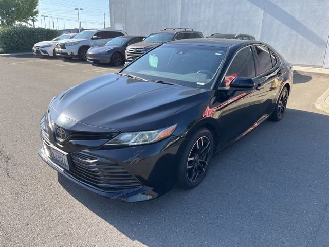 Used 2018 Toyota Camry LE FWD video 1