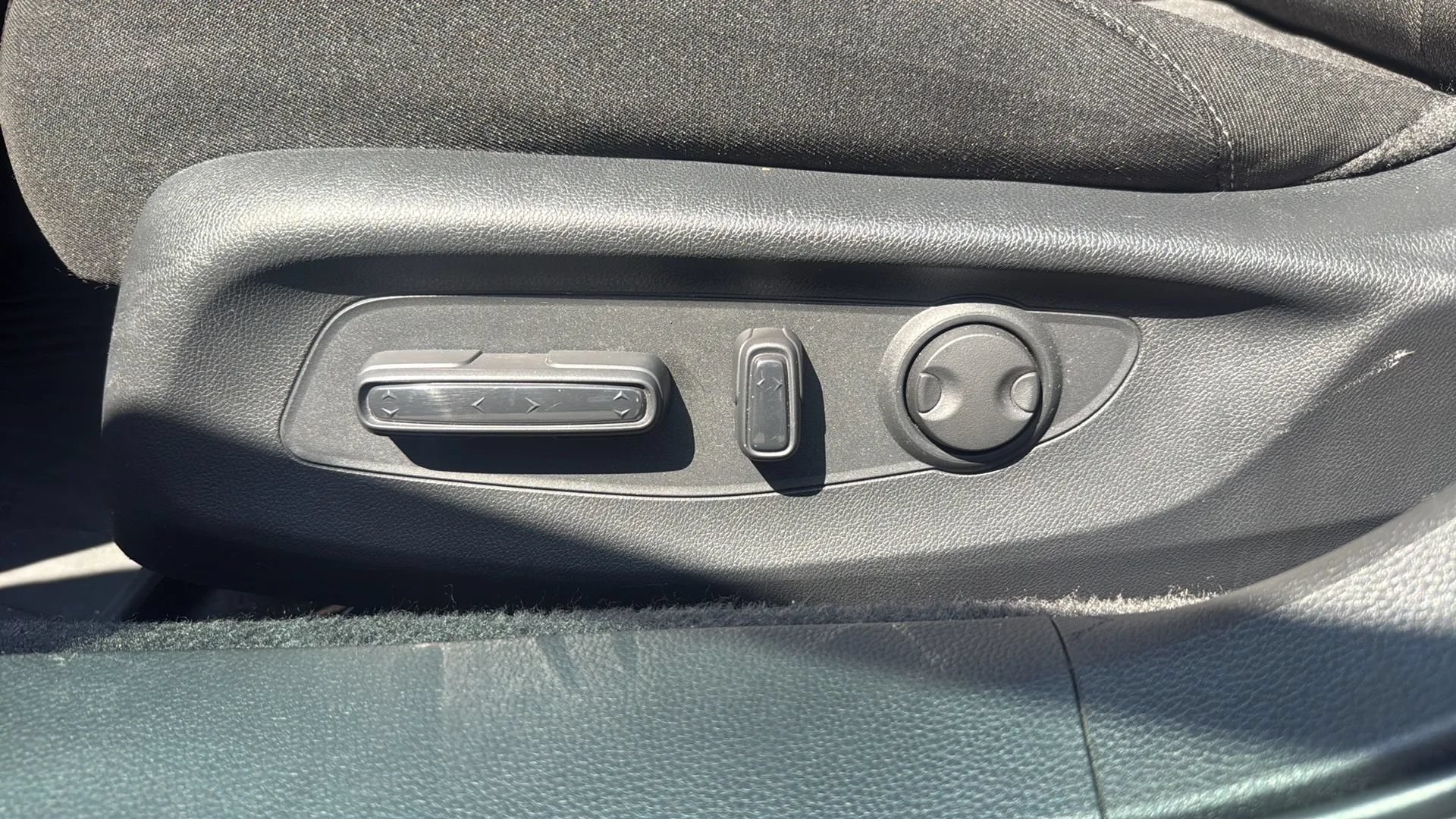 Used 2023 Honda Accord Sport image 12