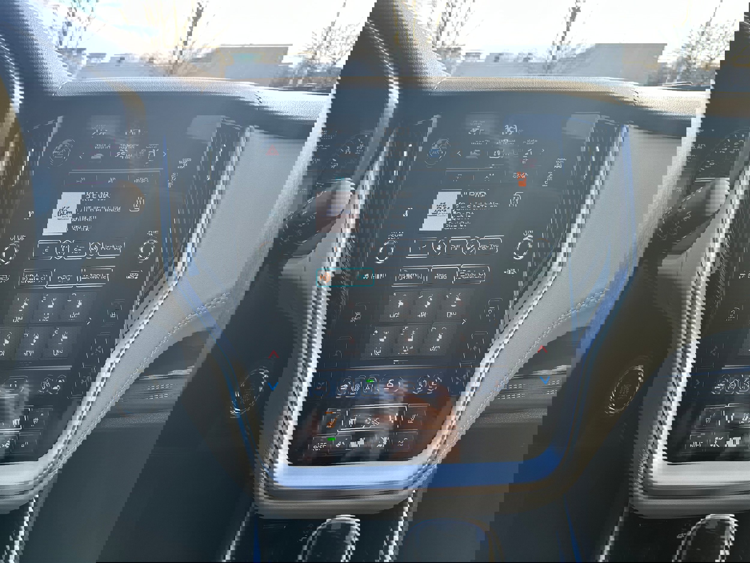 Used 2023 Subaru Outback Limited image 19