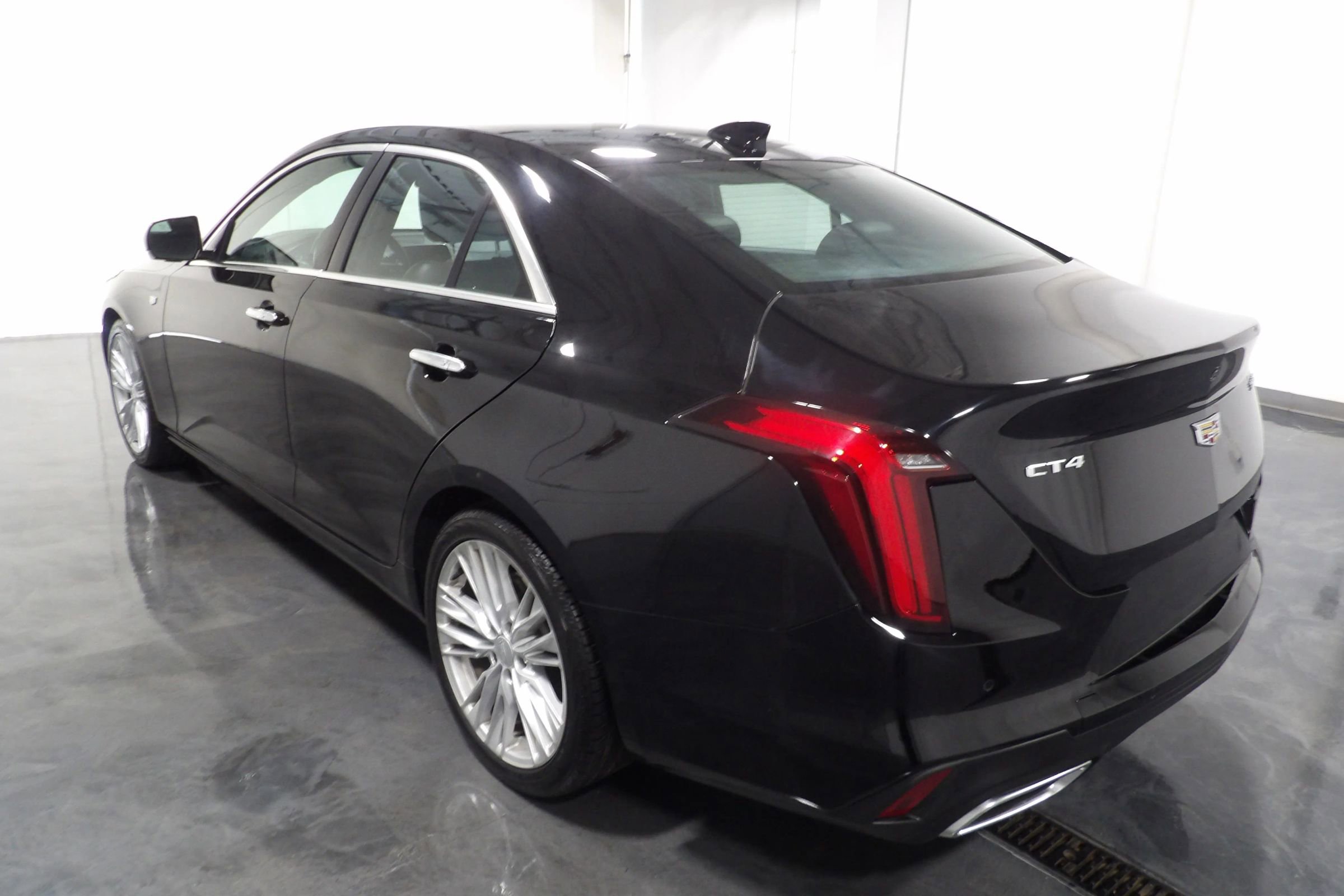 Used 2021 Cadillac CT4 Premium Luxury image 7