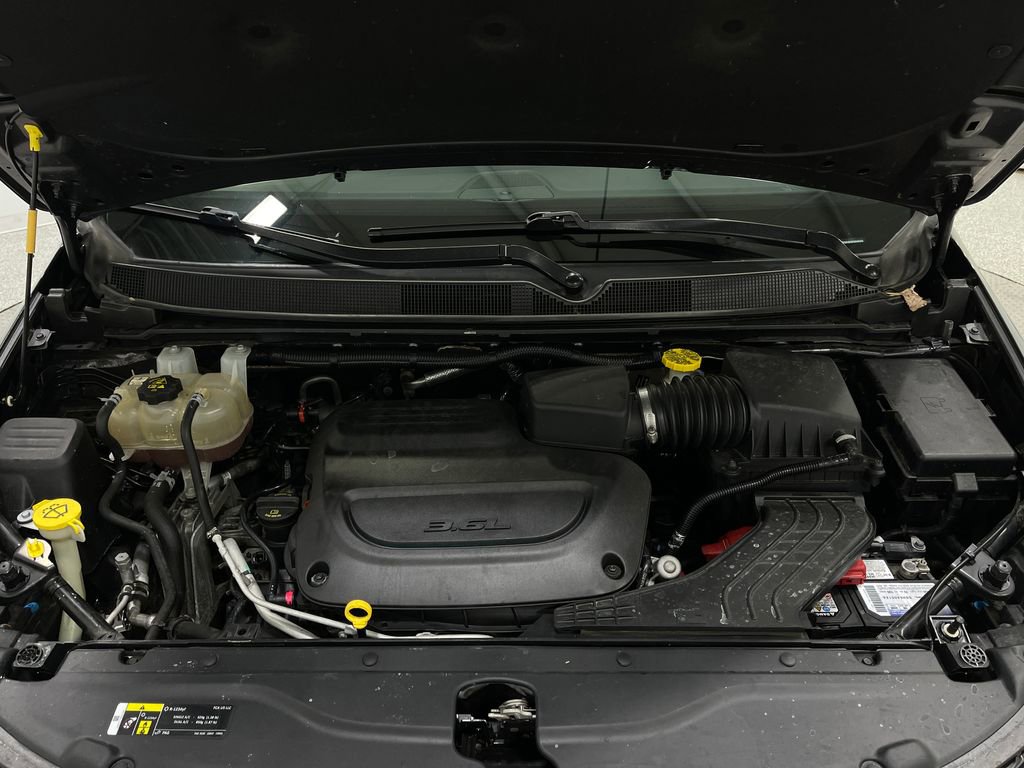 Used 2020 Chrysler Pacifica Touring-L w/ Advanced Safetytec Group image 27