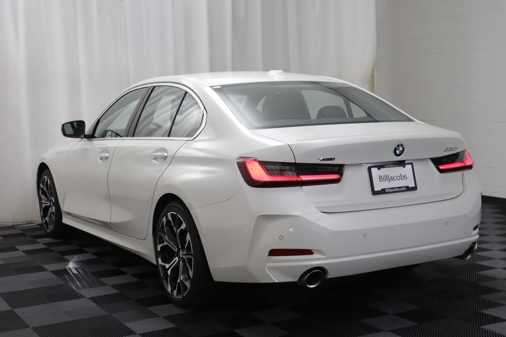 Used 2026 BMW 330i xDrive Sedan AWD/4WD image 14