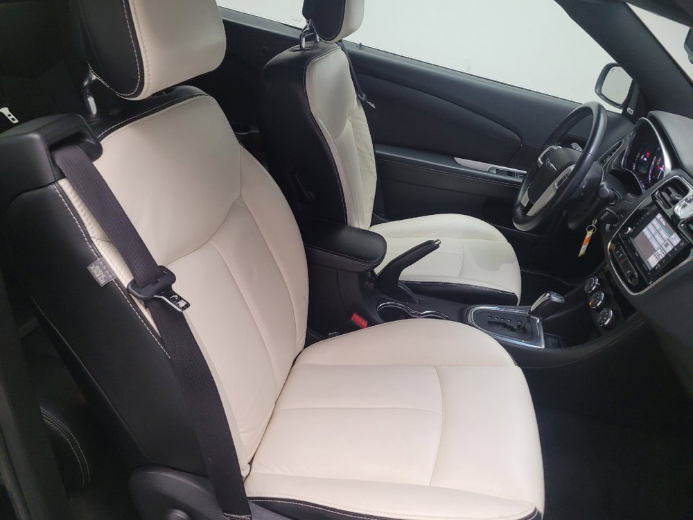 Used 2014 Chrysler 200 Limited image 21