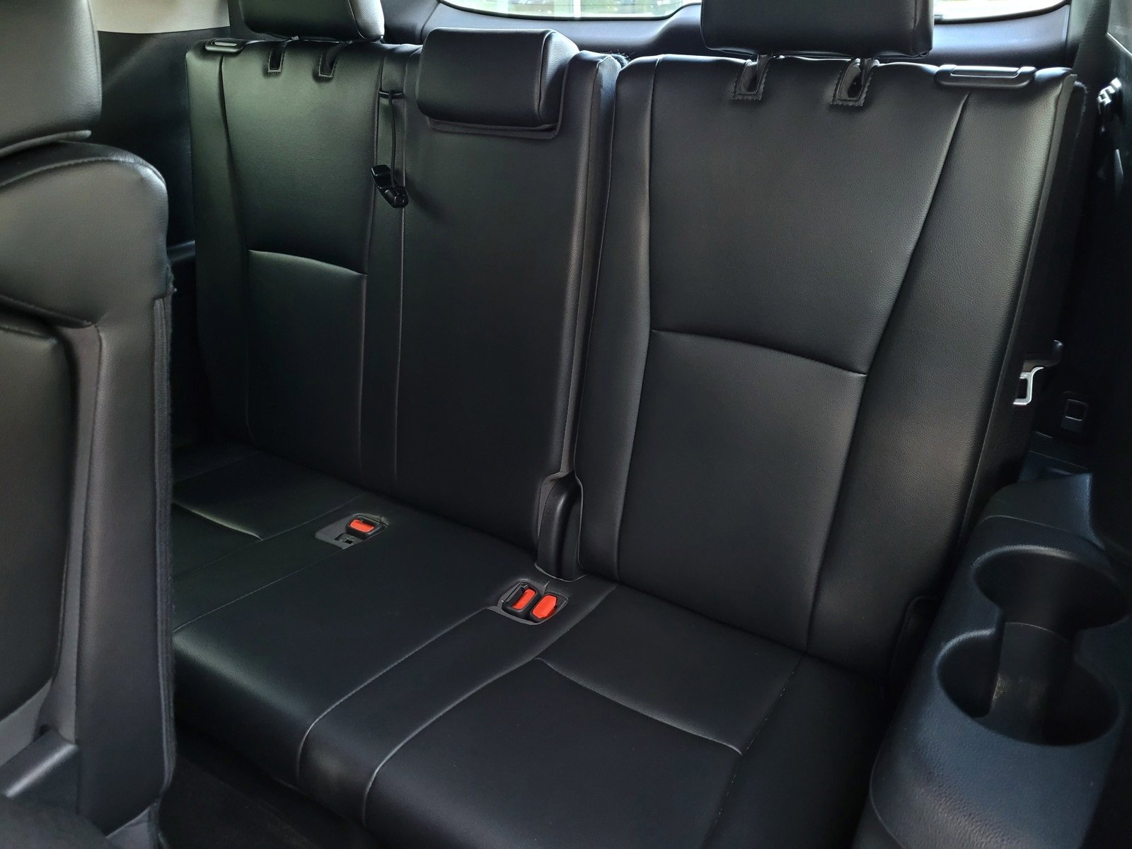 Certified 2022 Toyota Highlander XLE image 11