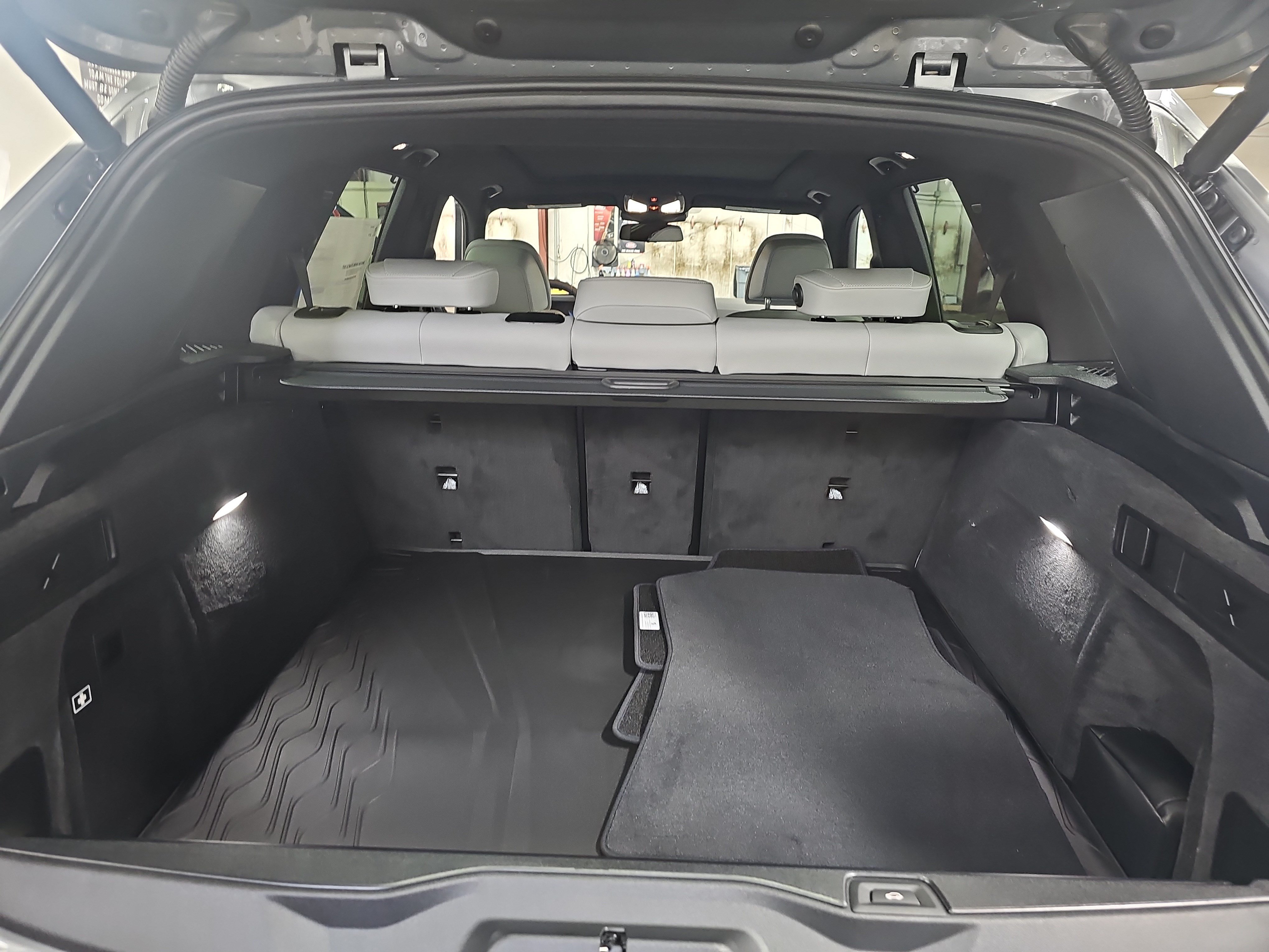 New 2026 BMW X5 xDrive50e AWD/4WD image 14