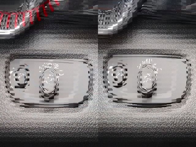 New 2026 Chevrolet Trax RS w/ Sunroof Package image 18