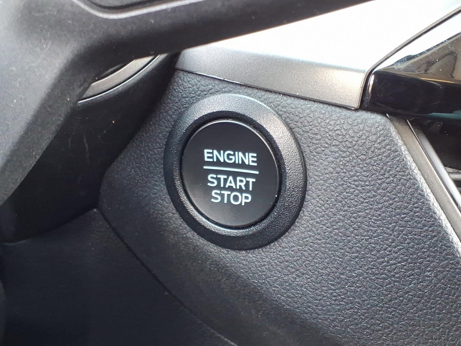 Certified 2024 Ford Escape Active image 22