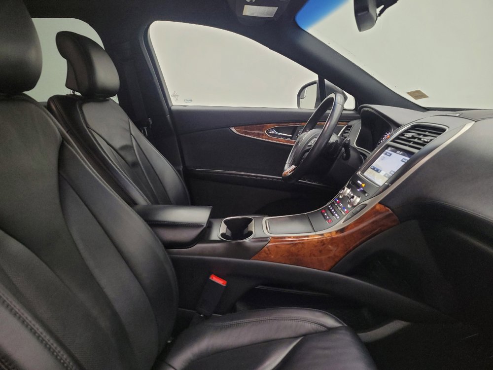 Used 2017 Lincoln MKX Select AWD/4WD image 21