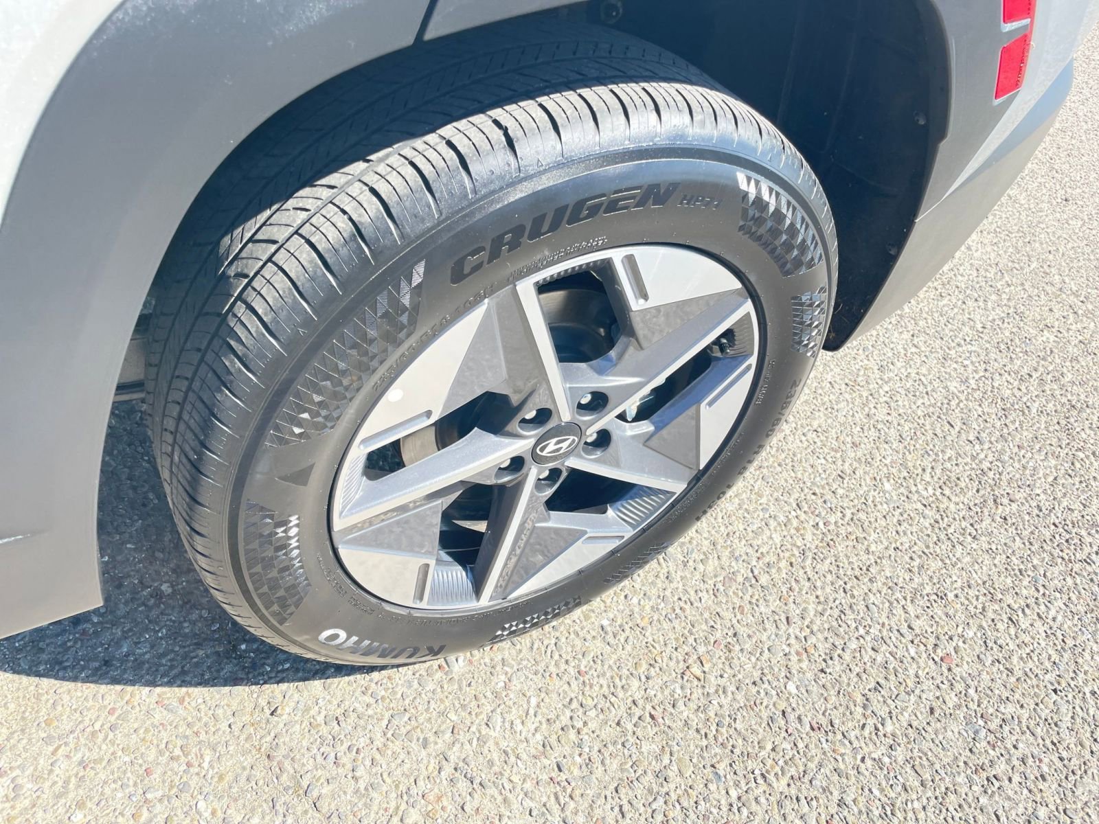 Used 2025 Hyundai Tucson SEL image 32