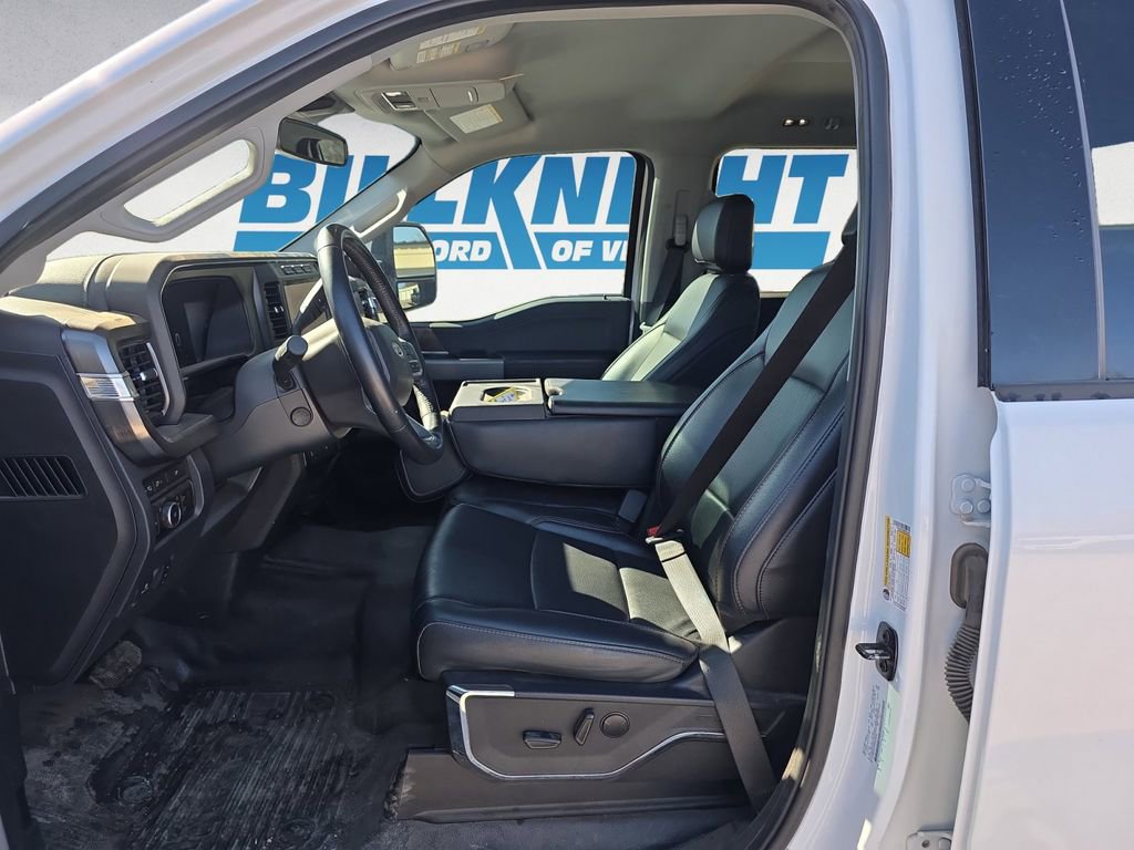 Used 2024 Ford F350 Lariat image 9
