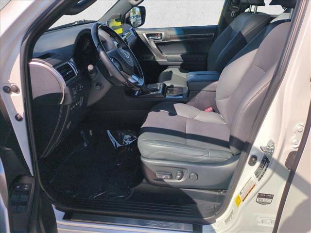 Used 2022 Lexus GX 460 Premium w/ Premium Package AWD/4WD image 16