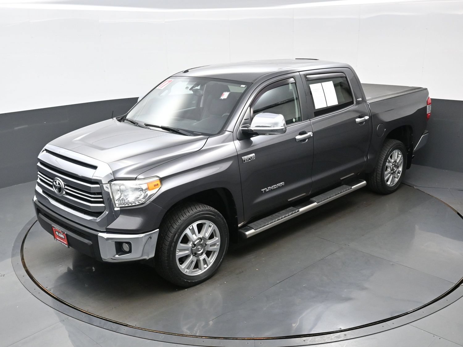 Used 2017 Toyota Tundra SR5 w/ SR5 Upgrade Package AWD/4WD image 37