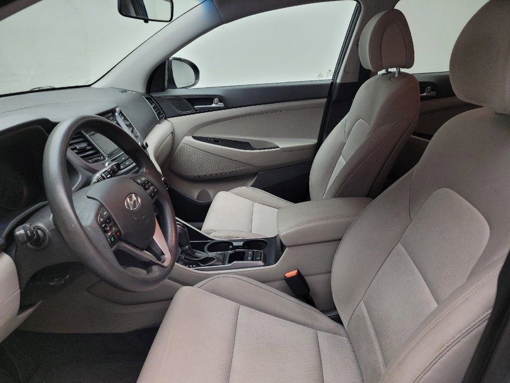 Used 2016 Hyundai Tucson SE w/ Option Group 02 AWD/4WD image 17