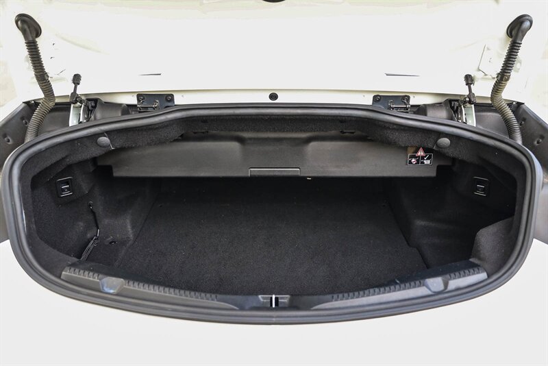 Used 2018 Mercedes-Benz E 400 Cabriolet image 34