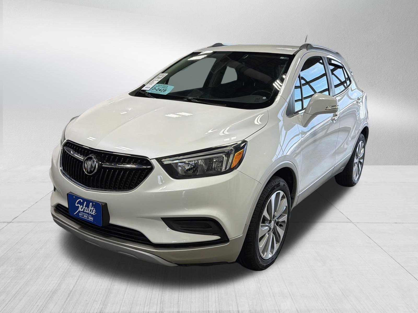 Used 2018 Buick Encore Preferred image 3