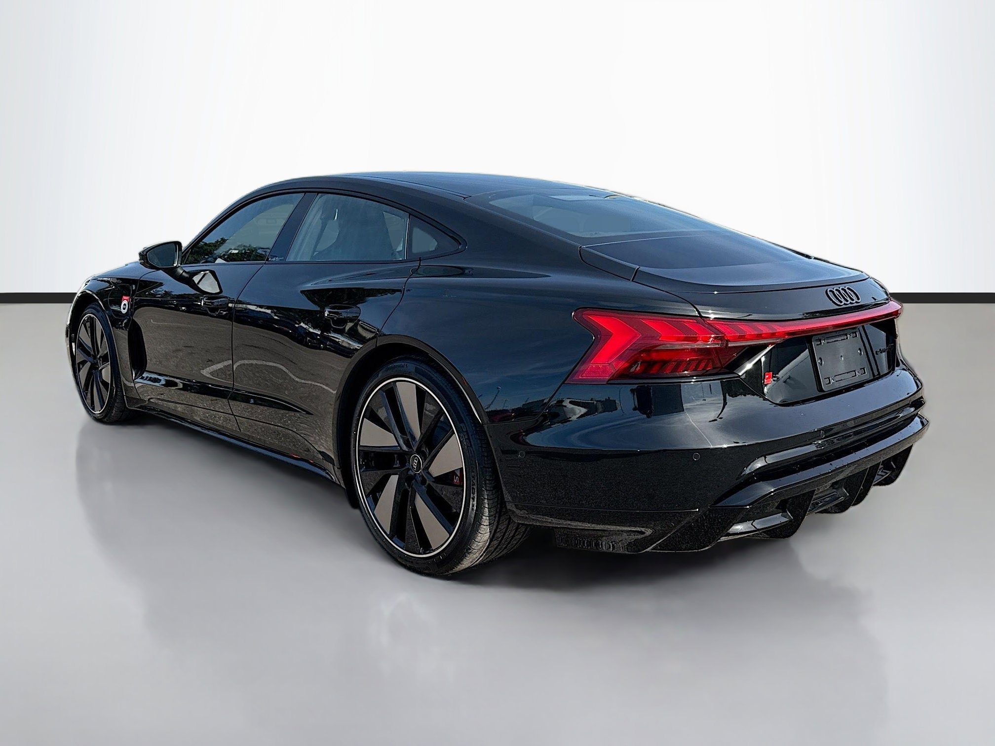 New 2026 Audi S e-tron GT Premium Plus image 5