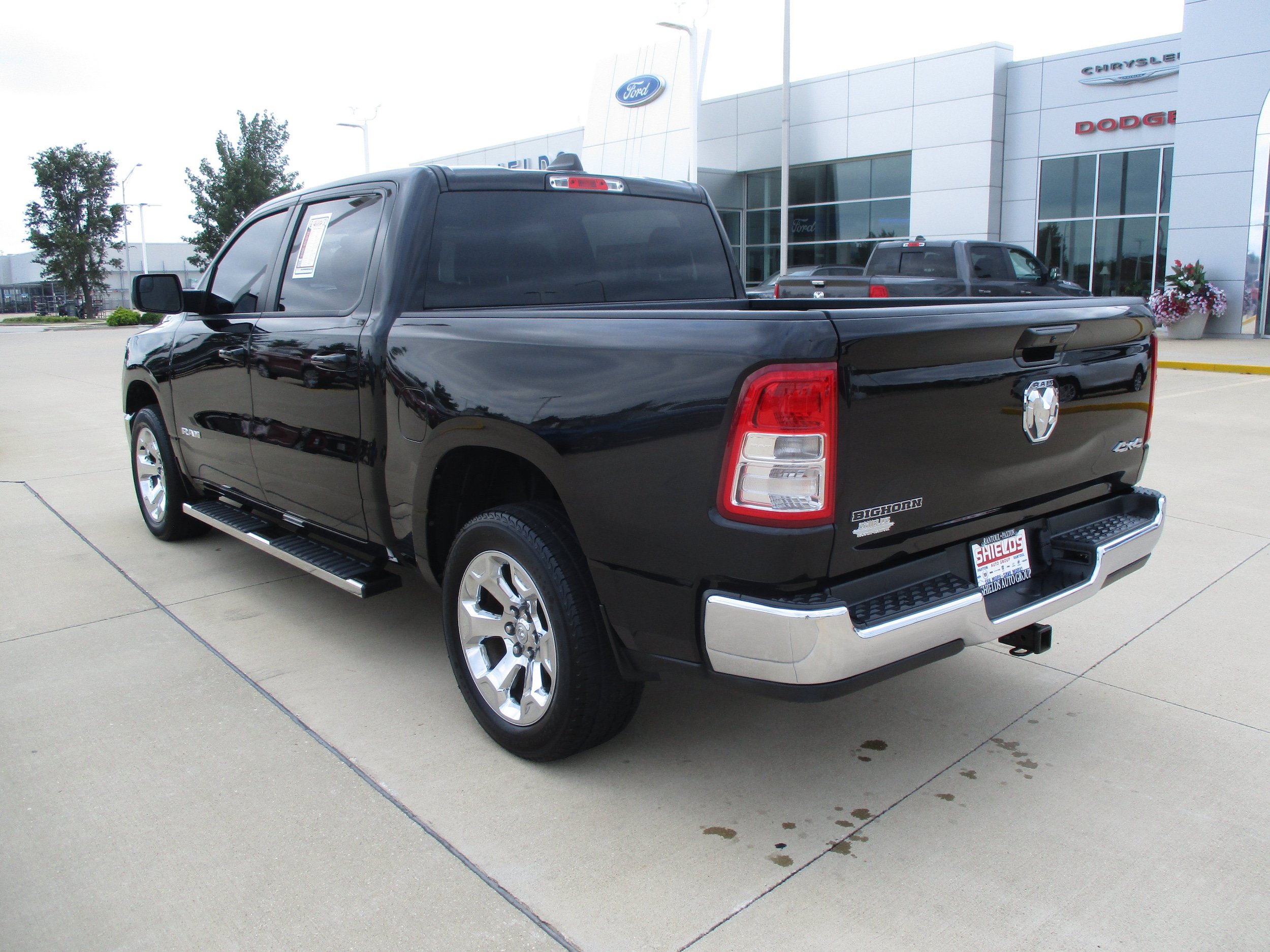 Used 2022 RAM 1500 Big Horn AWD/4WD image 4