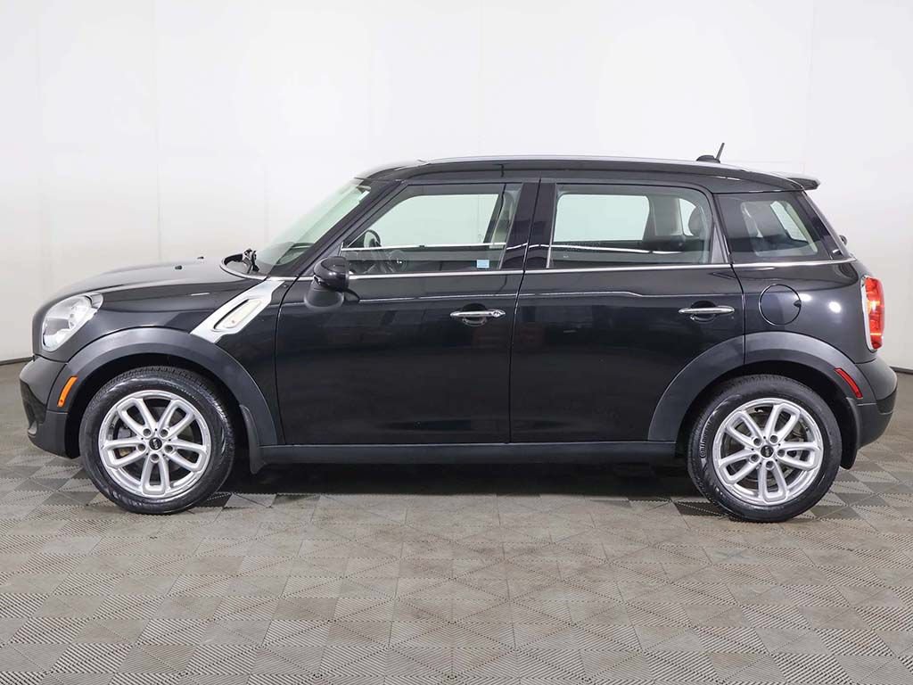 Used 2016 MINI Cooper Countryman FWD image 15