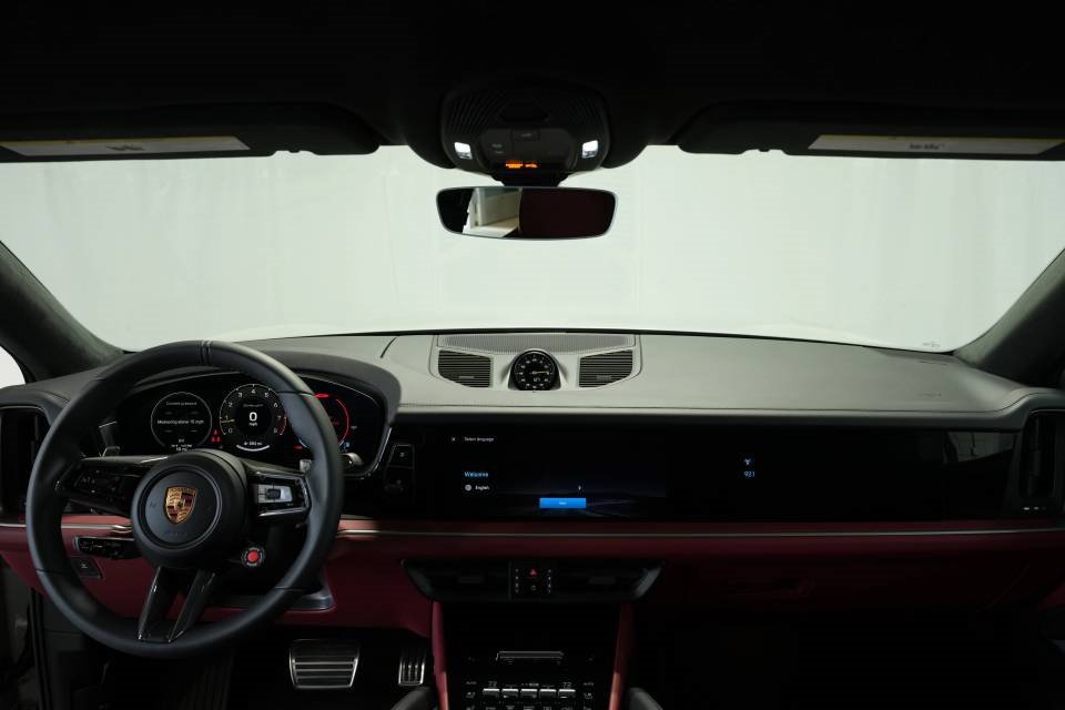 New 2026 Porsche Cayenne Turbo GT image 16