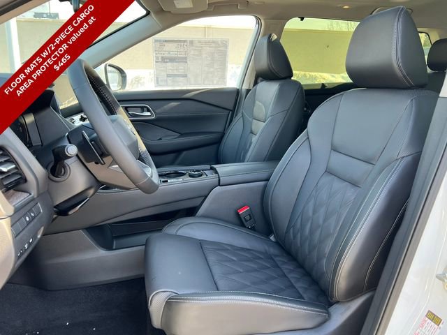 New 2026 Nissan Rogue Platinum w/ Platinum Premium Package image 3