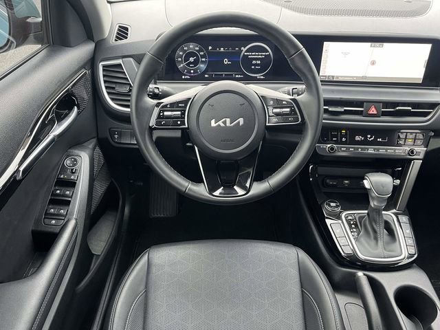 Used 2025 Kia Seltos EX image 17