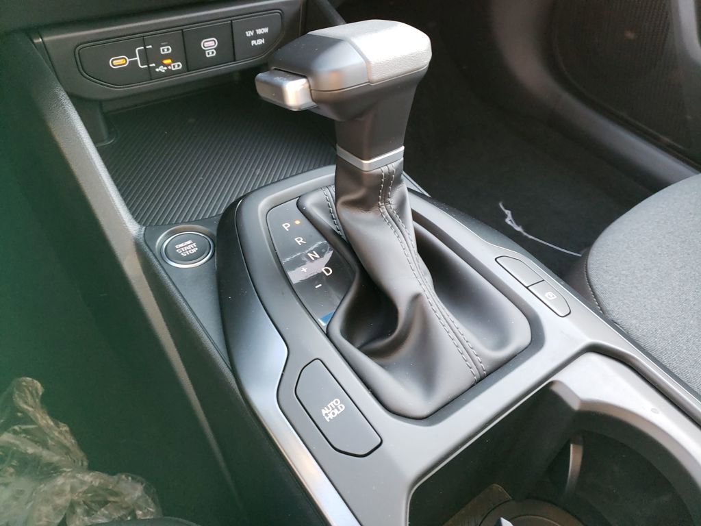 New 2025 Kia K4 LXS image 23