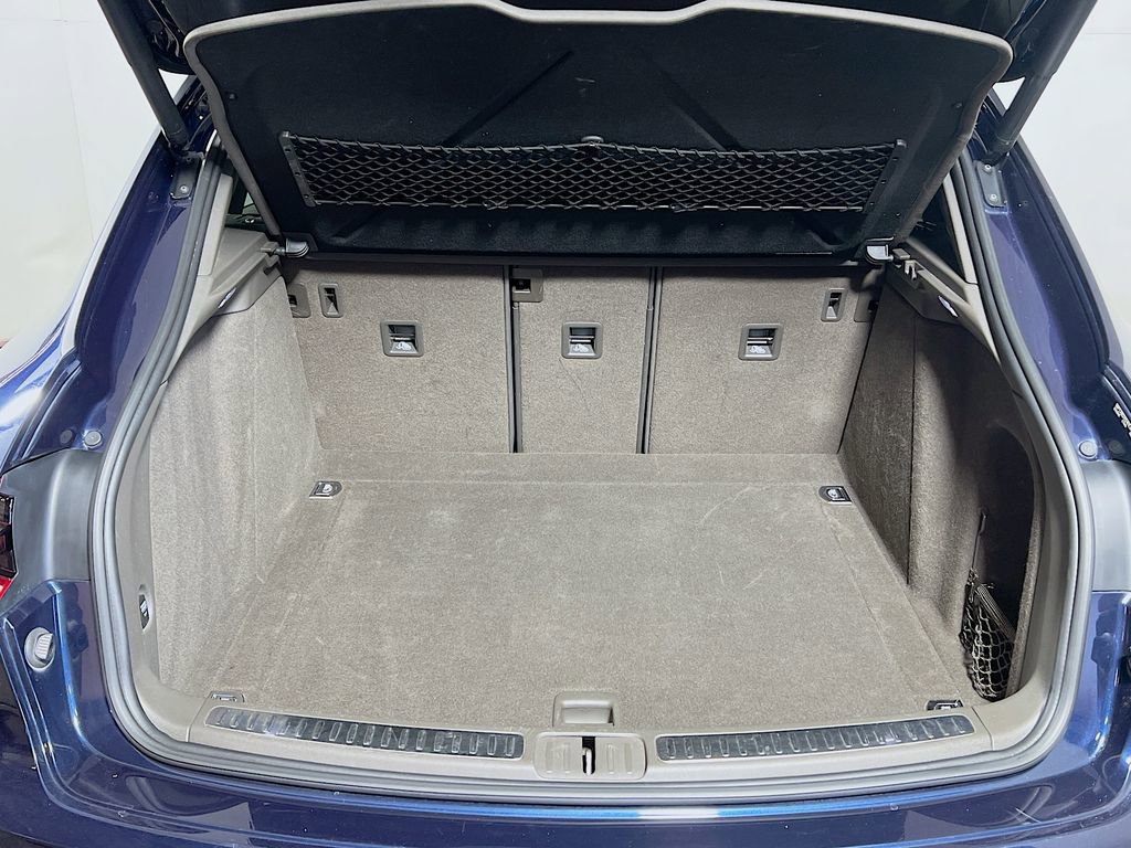 Used 2017 Porsche Macan S image 22