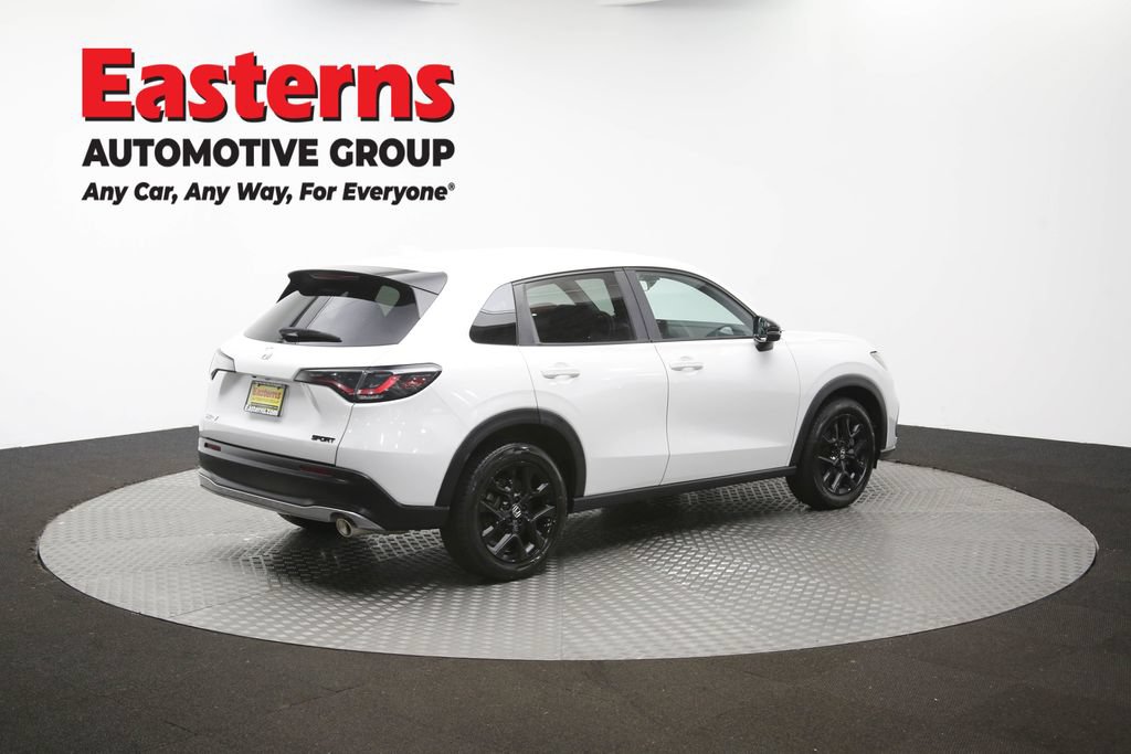 Used 2025 Honda HR-V Sport image 40