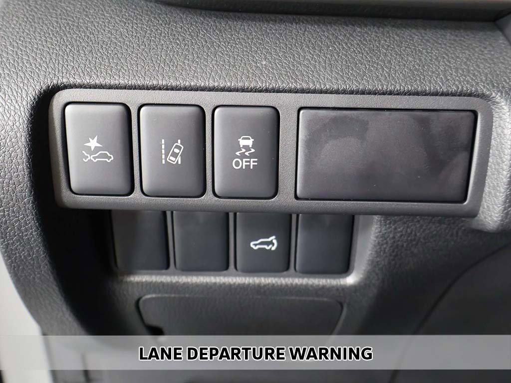 New 2026 Mitsubishi Eclipse Cross Black Edition image 5