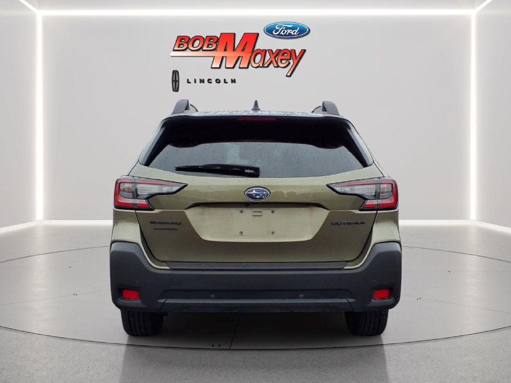 Used 2025 Subaru Outback Onyx Edition AWD/4WD image 6