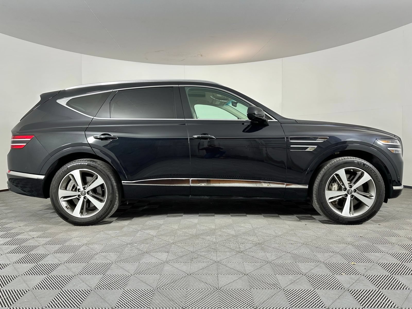 Used 2023 Genesis GV80 2.5T w/ Advanced Package AWD/4WD image 31