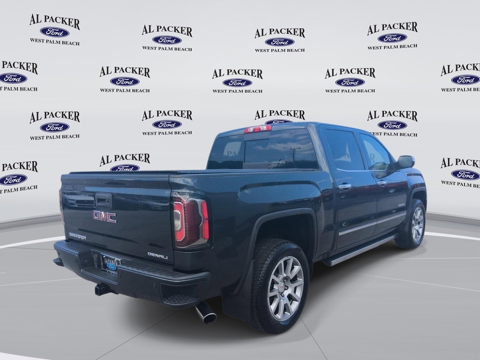 Used 2017 GMC Sierra 1500 Denali w/ Denali Ultimate Package AWD/4WD image 6