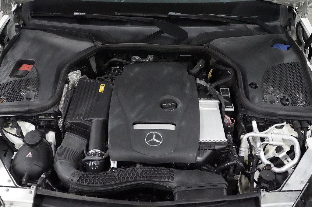 Used 2018 Mercedes-Benz E 300 w/ Premium 2 Package (Q02) image 36