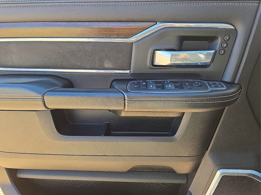 Used 2024 RAM 3500 Laramie image 21