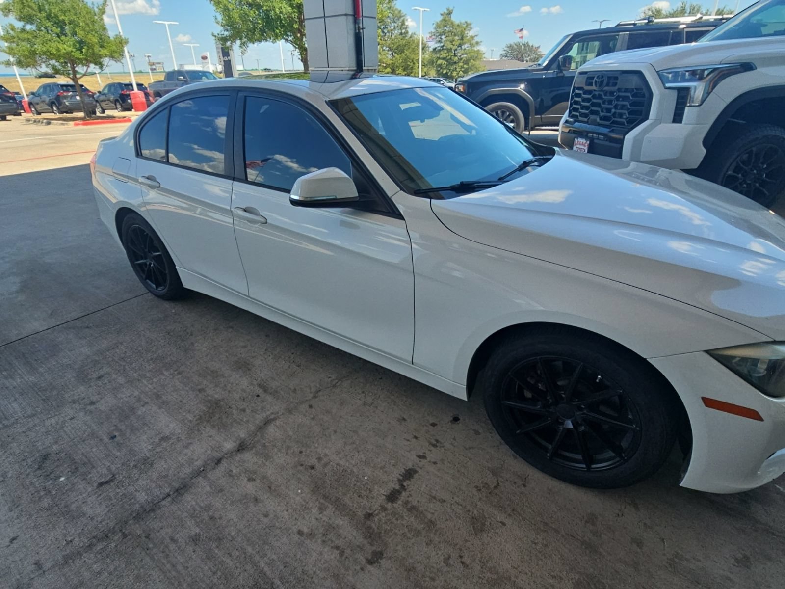 Used 2015 BMW 328i Sedan RWD image 22