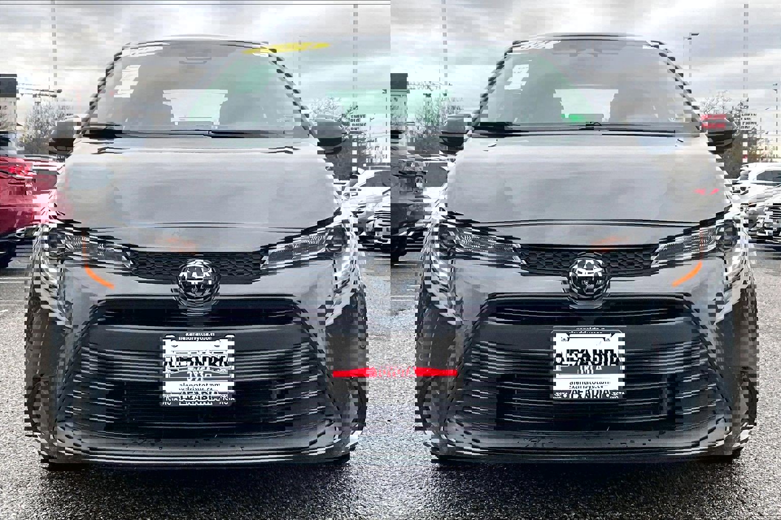 Used 2024 Toyota Corolla LE image 3