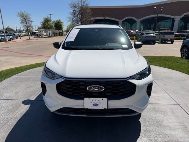 Used 2023 Ford Escape ST-Line w/ Tech Pack #1 image 2