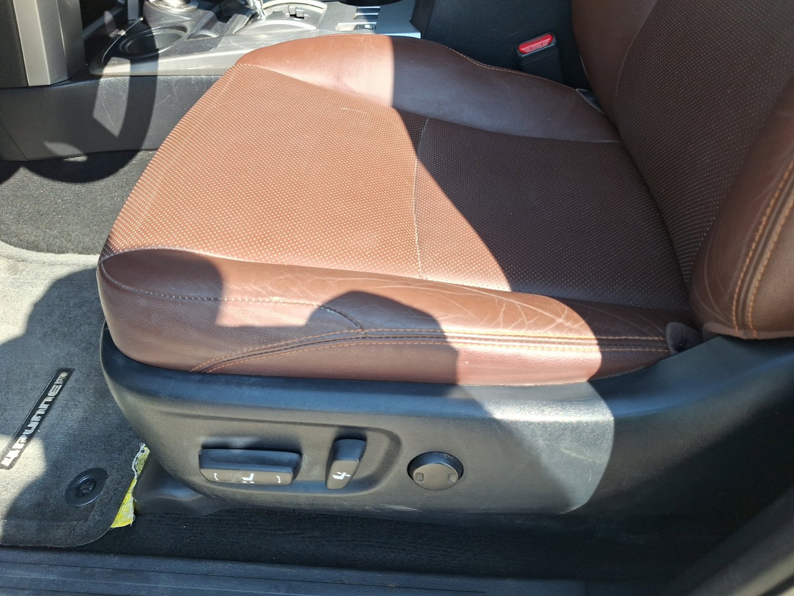 Used 2015 Toyota 4Runner Limited AWD/4WD image 15