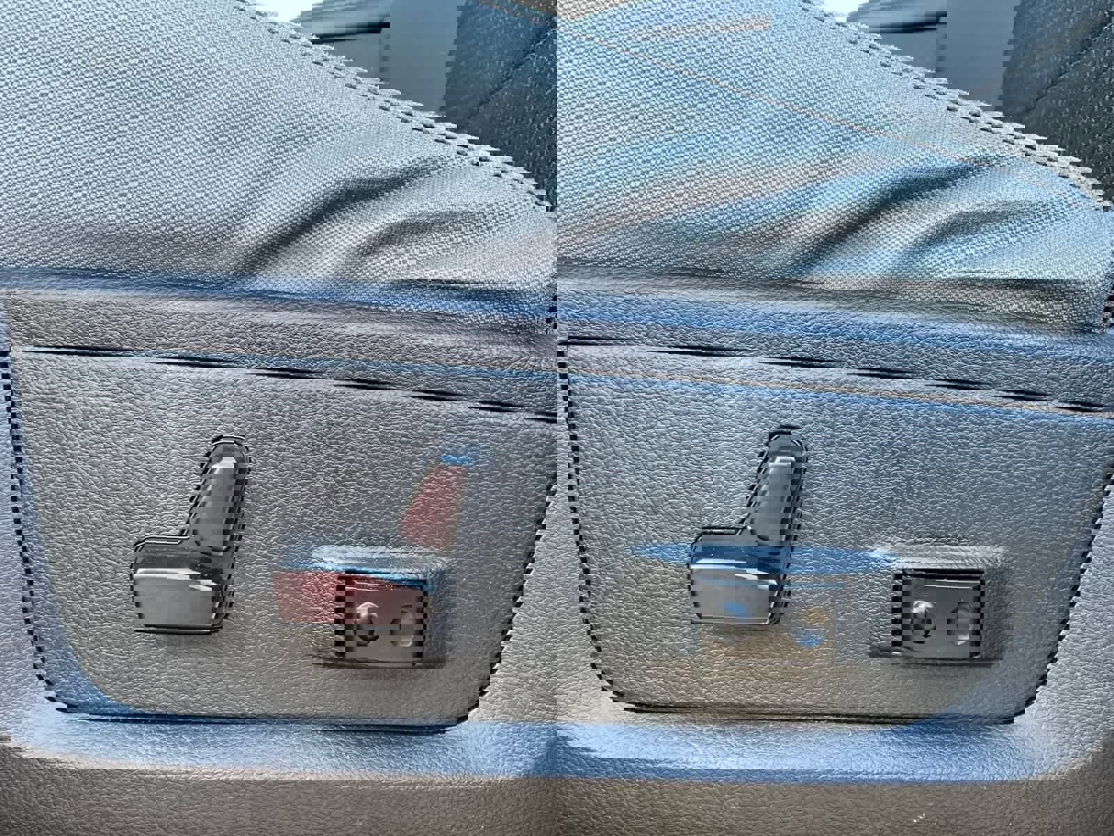 Used 2015 RAM 1500 Big Horn image 24