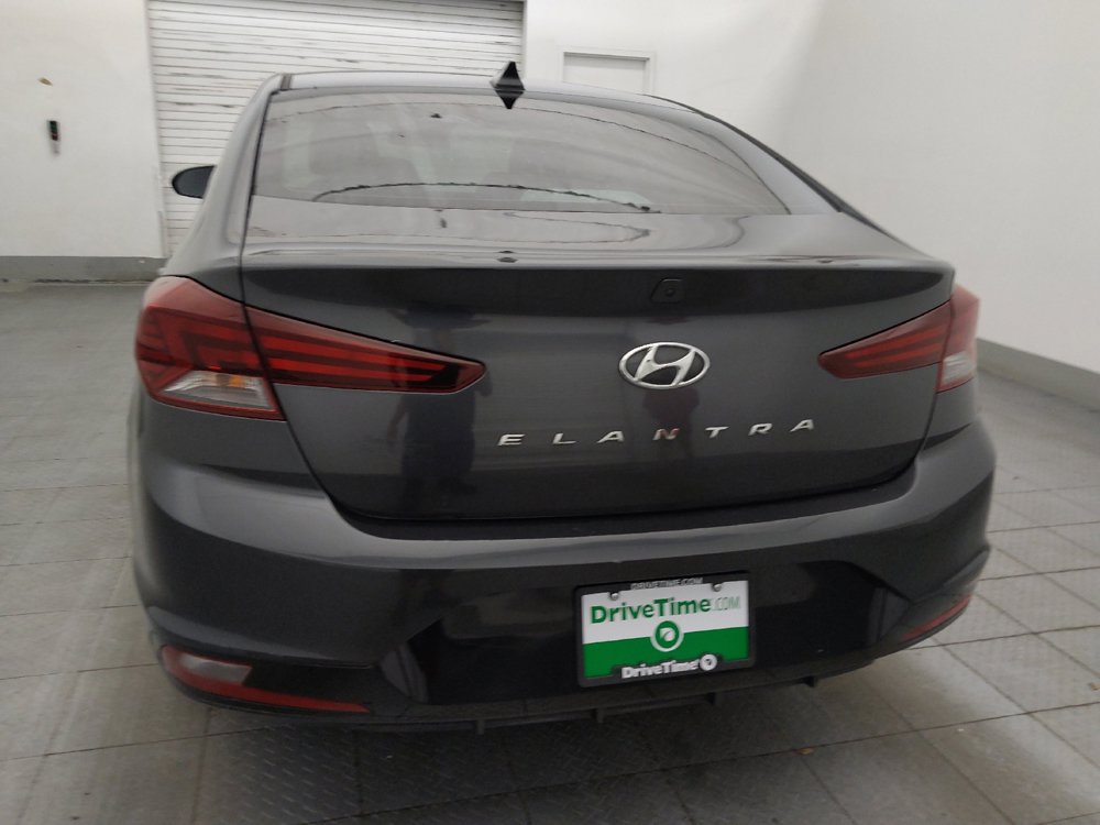 Used 2020 Hyundai Elantra SEL FWD image 6