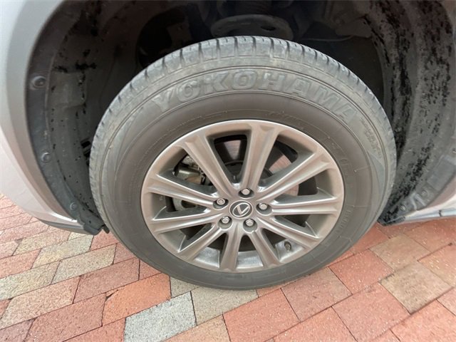 Used 2018 Lexus NX 300 FWD image 15