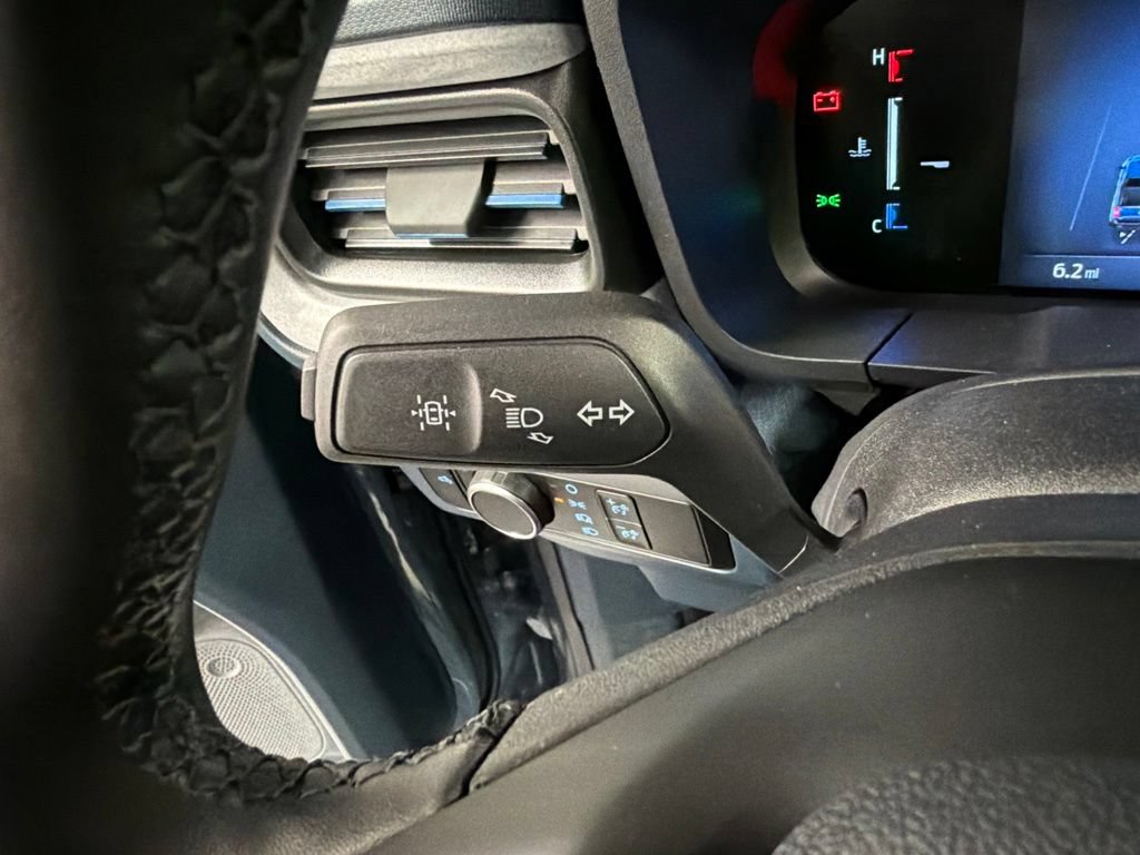 New 2026 Ford Maverick XLT w/ XLT Luxury Package AWD/4WD image 19