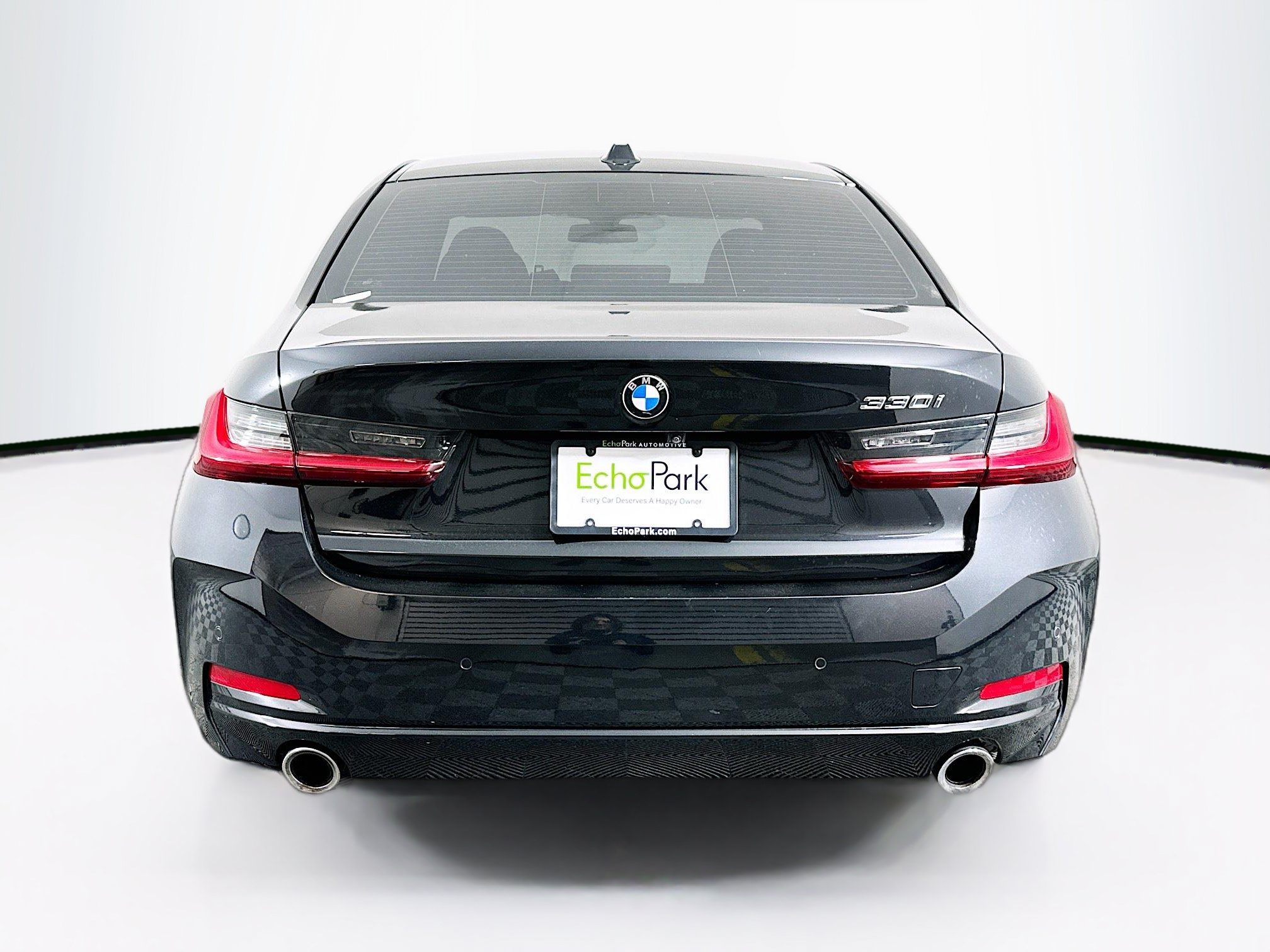 Used 2023 BMW 330i Sedan w/ Driving Assistance Package RWD image 7