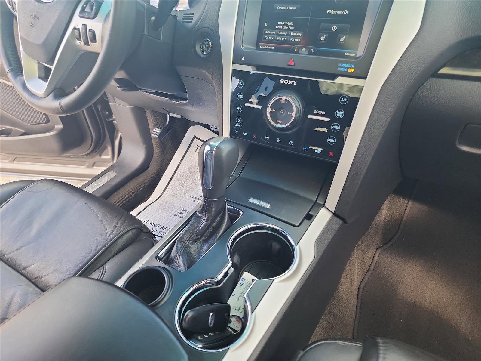 Used 2014 Ford Explorer Limited image 29