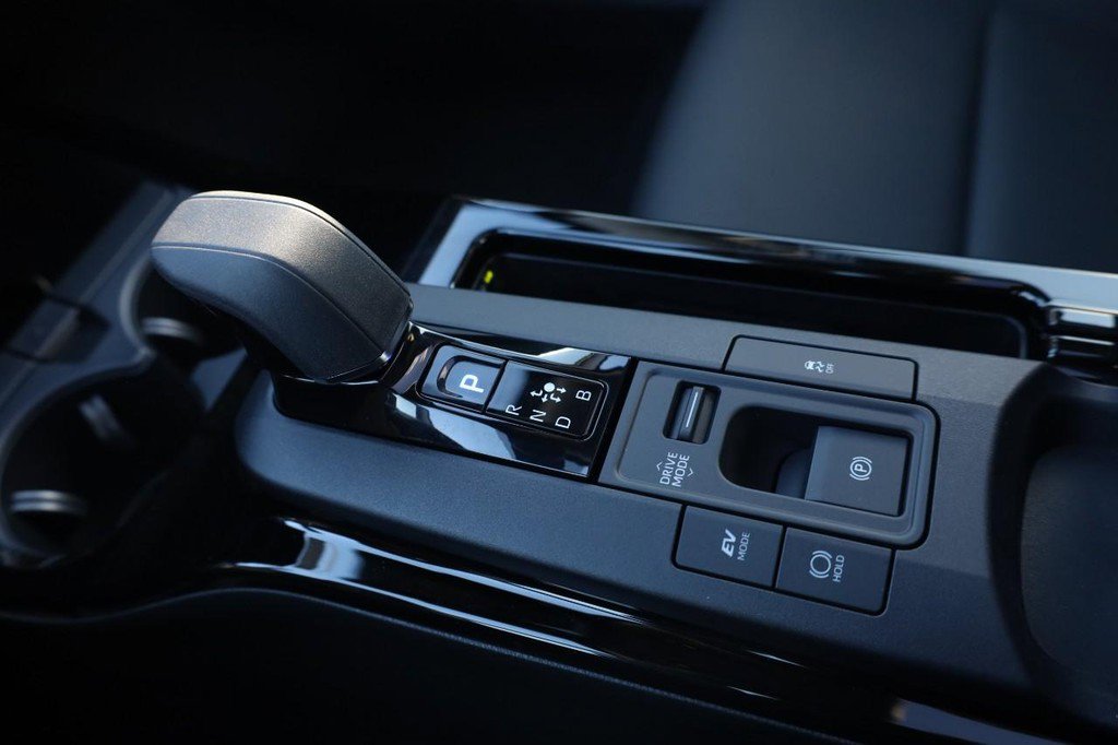 New 2026 Toyota Prius XLE image 16