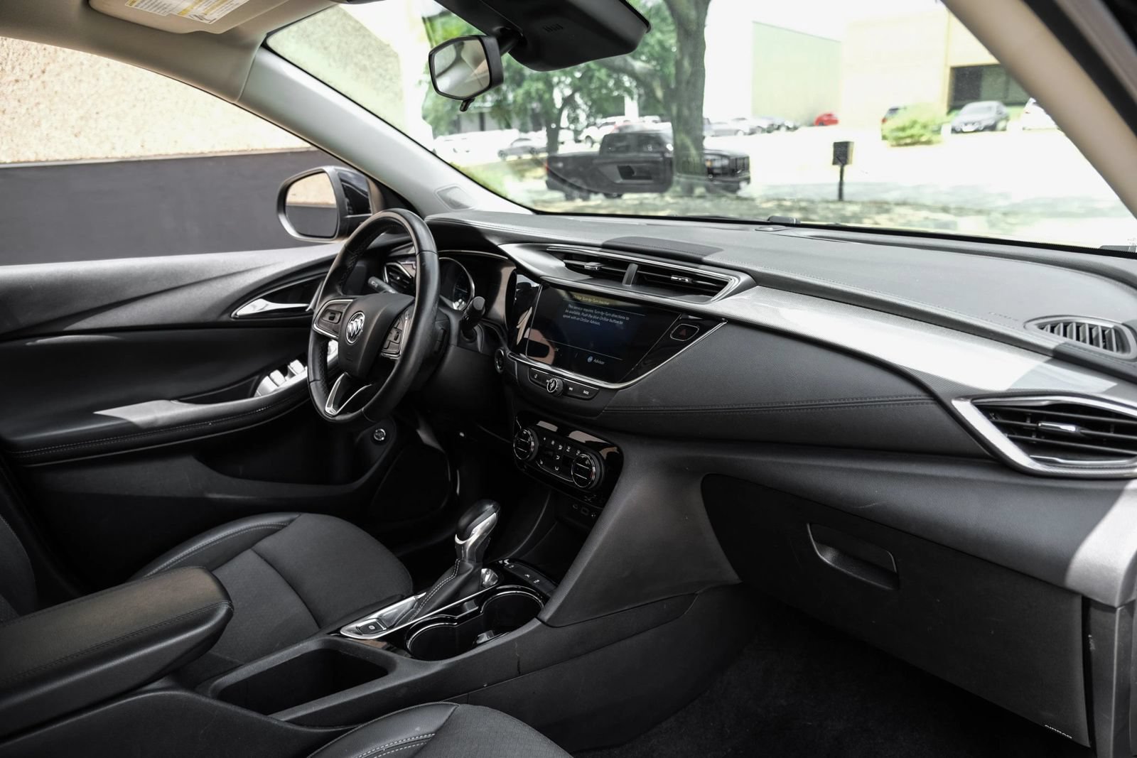 Used 2023 Buick Encore GX Select w/ Sport Touring Package FWD image 11
