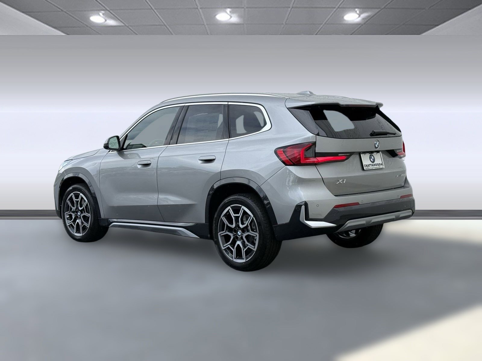 Used 2025 BMW X1 xDrive28i w/ Convenience Package image 3