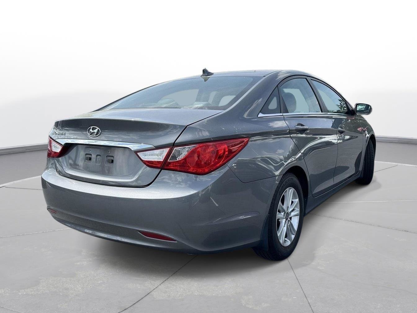 Used 2013 Hyundai Sonata GLS w/ Popular Equipment Pkg image 6