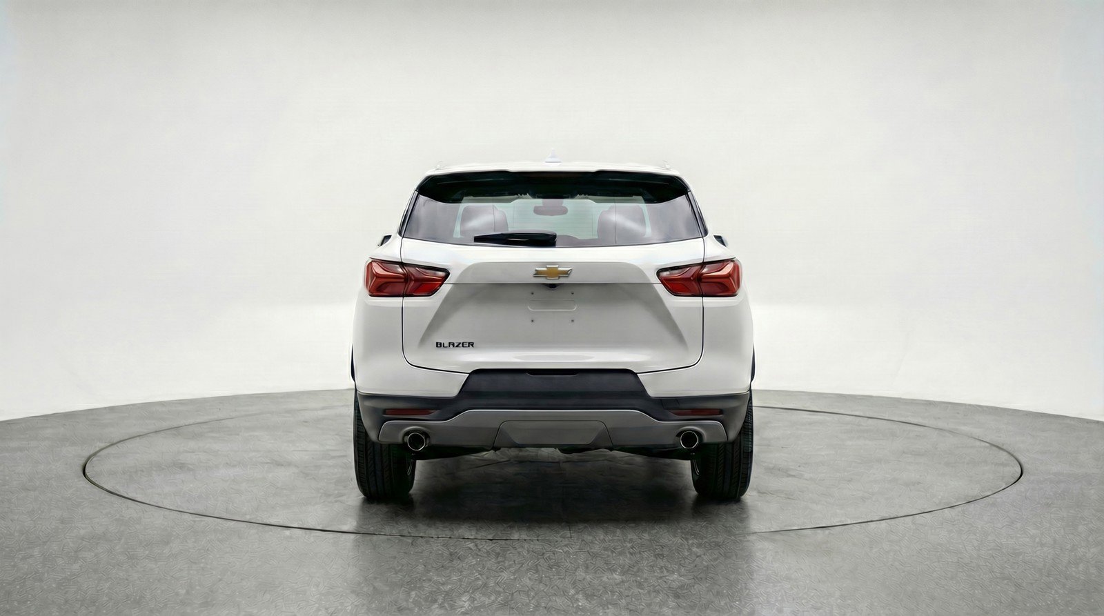 Used 2025 Chevrolet Blazer LT FWD image 7