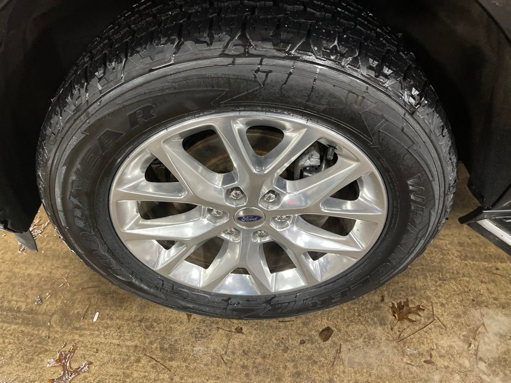 Used 2021 Ford Expedition Max XLT image 27